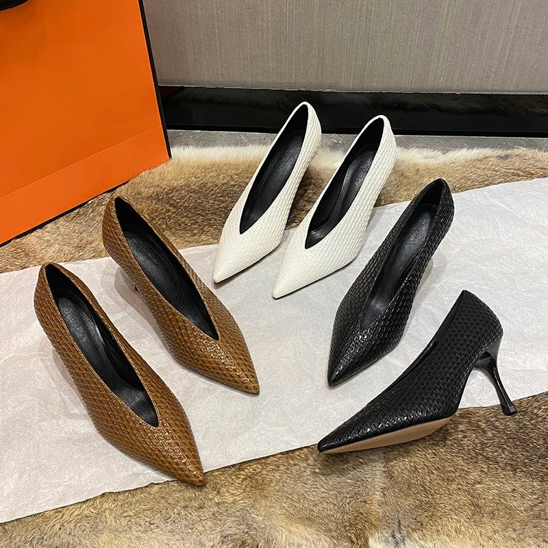 New Spring Autumn Fashion Women High Heels Elegant V Cut Women Printed Ladies Footwear Point Toe Dress Shoes Evening Shoes Lady