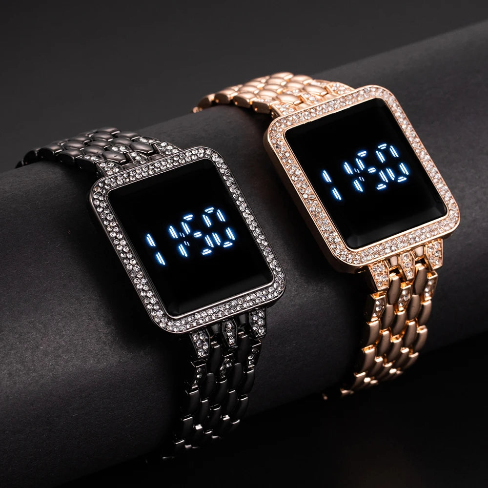 Women's Watches Famous Luxury Brand Women Digital Watch Fashion Rhinestone Stainless Steel Quartz Ladies Wristwatches Wathes