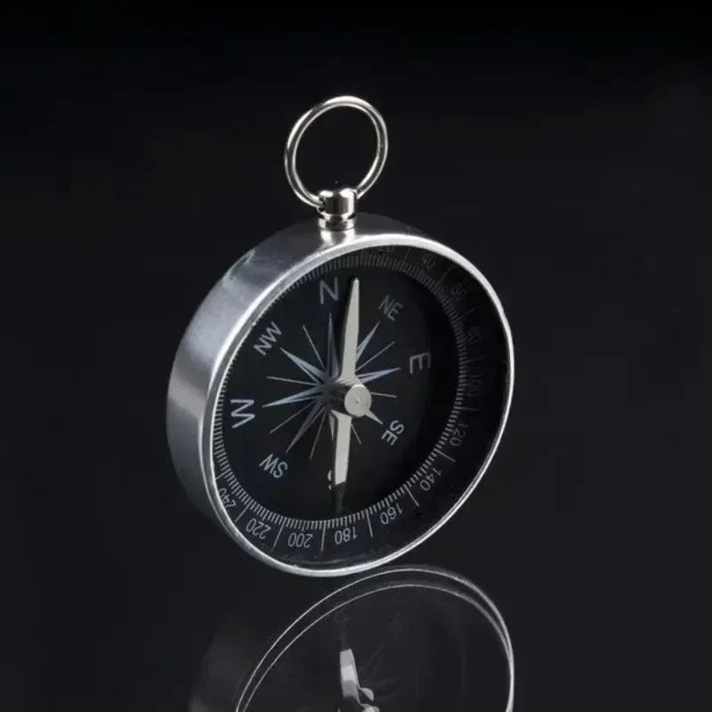 Pocket-sized Compass, Portable Survival Movement Navigation Compass with Key Ring, Suitable for Outdoor Camping and Hiking