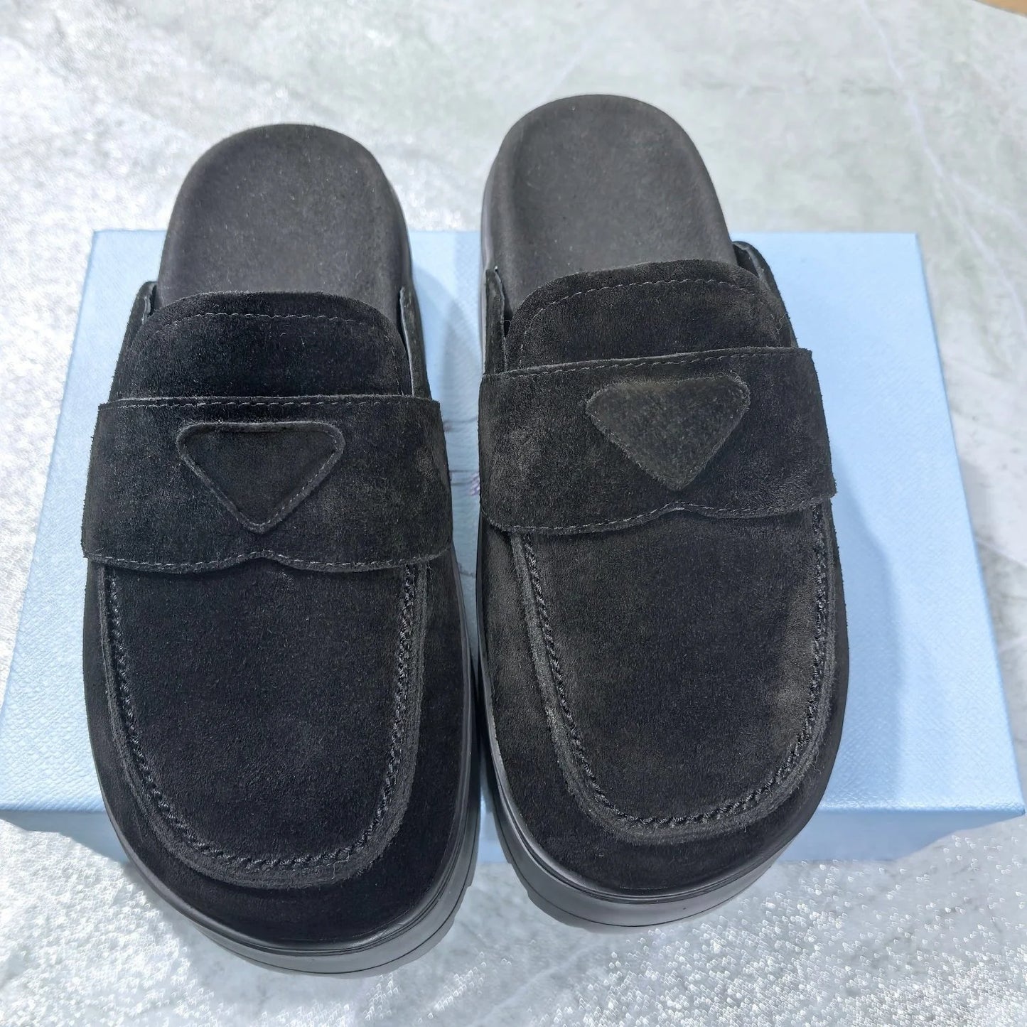 Women's new style half-slippers with closed toe, outer wear, genuine leather mule slippers, flat lazy shoes