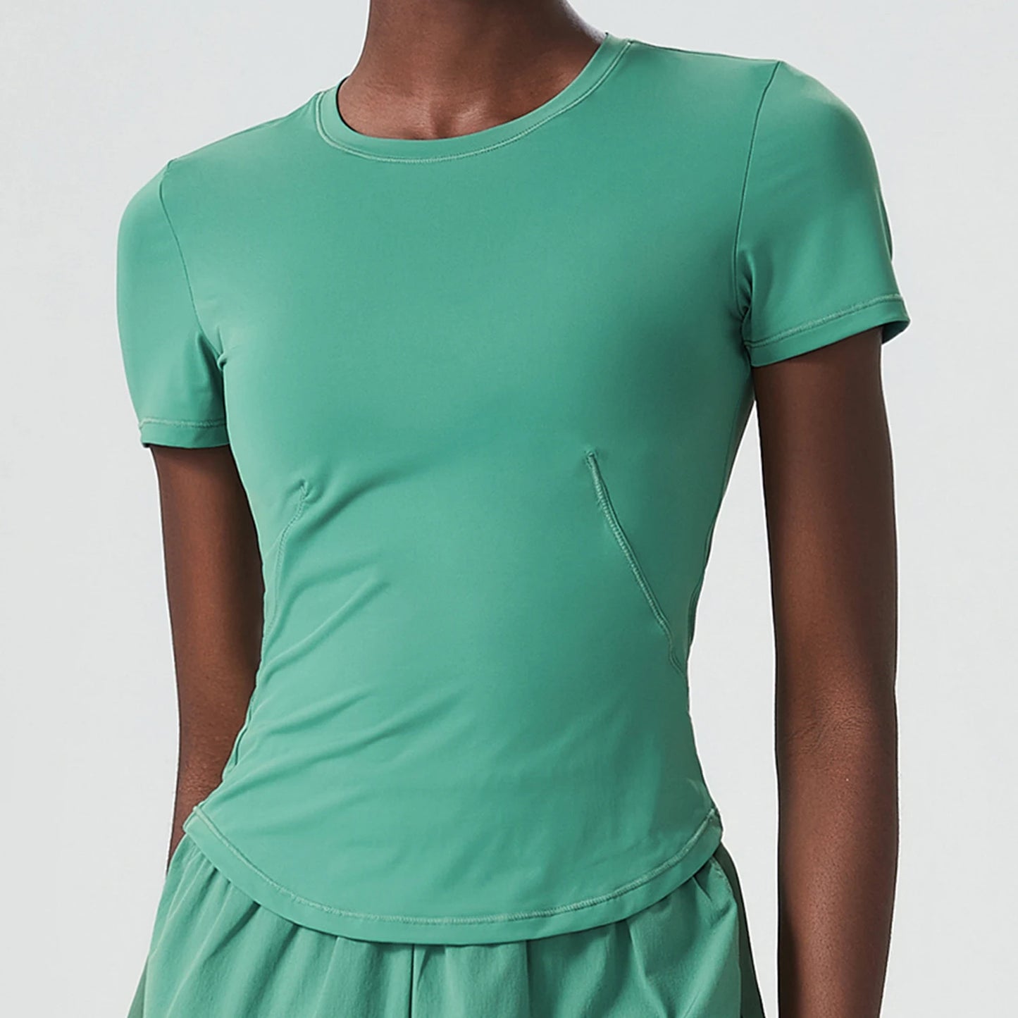 2025 Women's Yoga Tops Chic Solid Color Gym Short Sleeve T-Shirt Slim Fit Shirts Summer Streetwear Basic Crop Tops Gym Wear