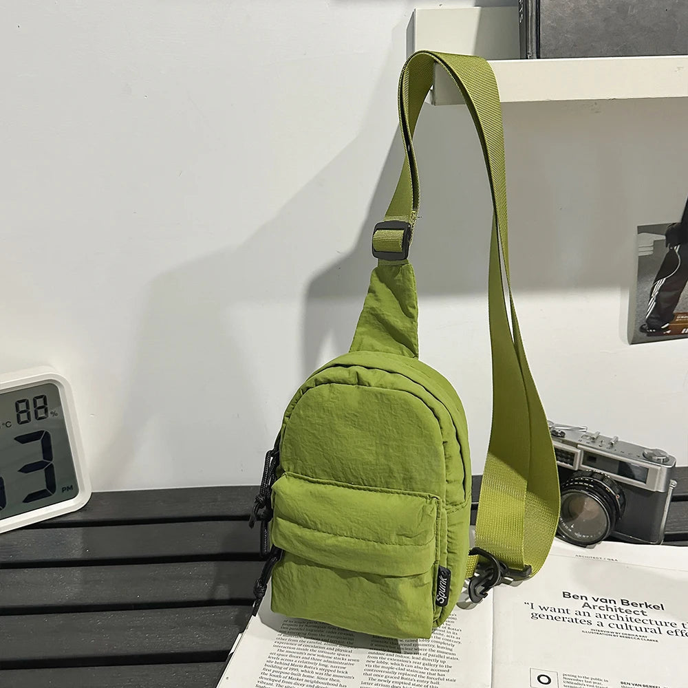 Men's Chest Bag, Trendy Small Shoulder Bag, Personalized and Fashionable Women's Crossbody Bag, Men's Casual Mobile Phone Bag