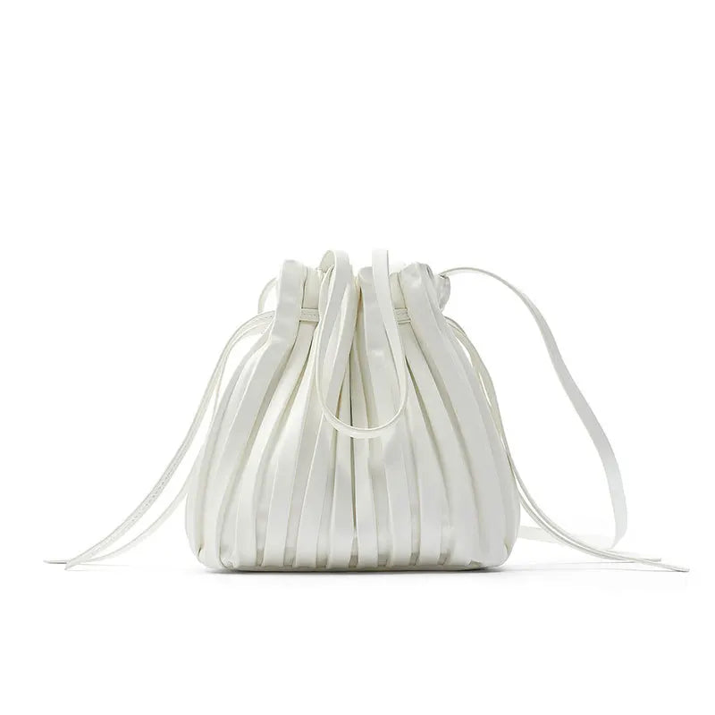 Women's Bag New Simple and Fashionable Bucket Bag Women's Single Shoulder Crossbody Small Pleated Drawstring Mouth Handbag