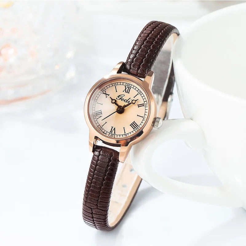Women's Watch Retro Small Girl Student Watches Niche High End Leather Strap Waterproof Ladies Fashion Quartz Wristwatches Gift