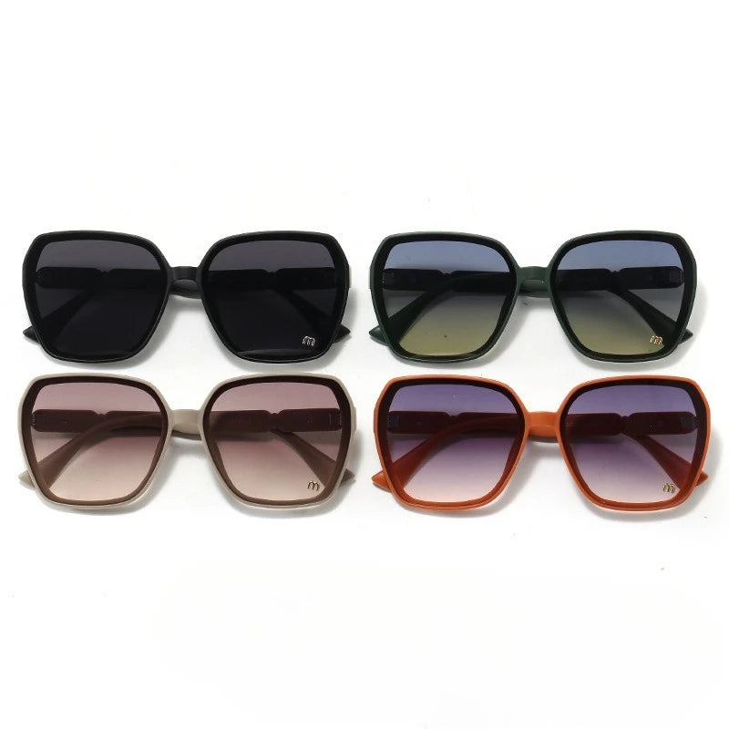 2025 Luxury Sunglasses Women High-End Large Frame Retro Fashion UV400 Protection Trendy Designer Shades Light Luxury Glasses