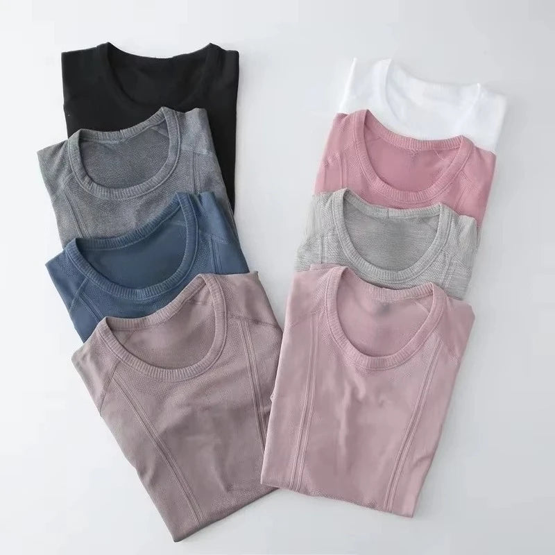Women's Yoga Wear Slim Fit for Exercise Long Sleeve Top Athletic Performance Gym Wear Fitness Yoga Shirt with Mesh Fabric