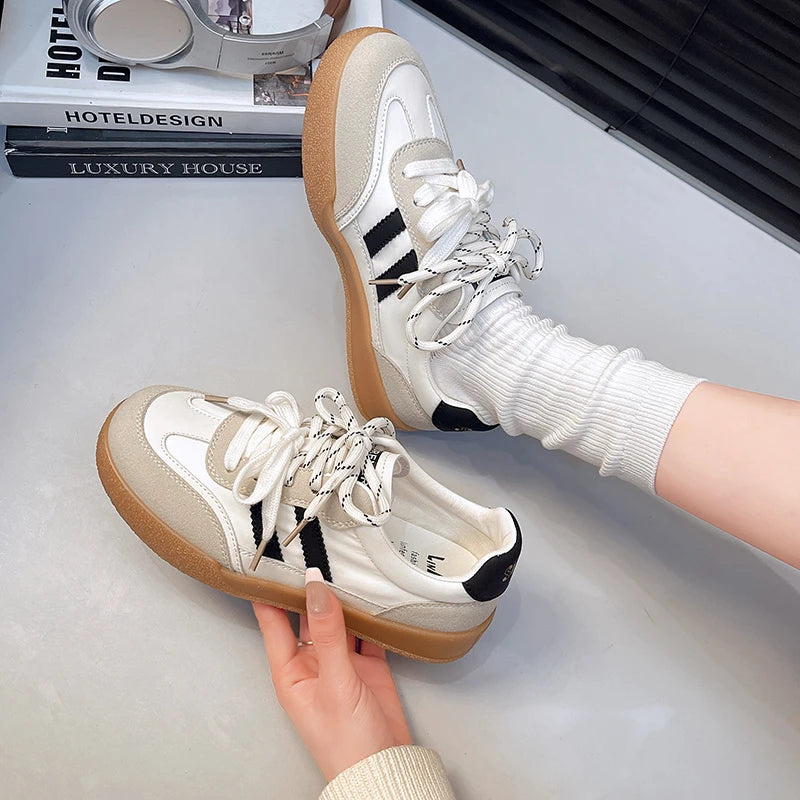 Women's Shoes Autumn New Fashion Trend Casual Shoes Wide Toe Soft Comfortable Flat Shoes Outdoor Casual Sports Shoes