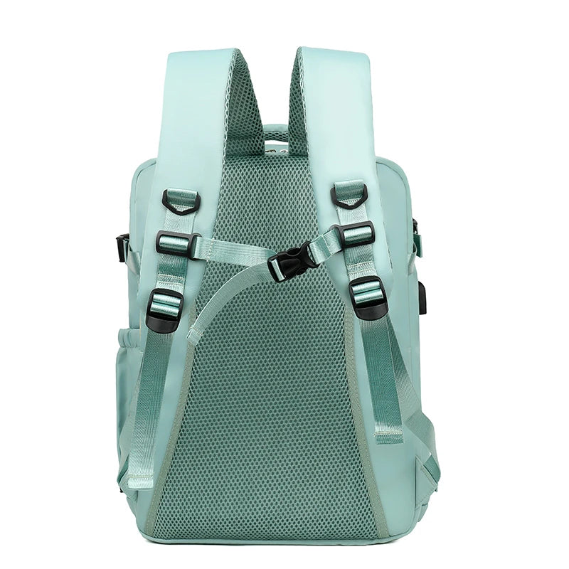 Large capacity travel backpack,USB charging port,shoe compartment,multiple pockets,suitableforcollege students,business,vacation