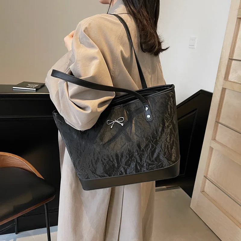 New Large Tote Bag for Women Fashionable Spacious Shoulder Bag High-Quality Work Commuter Purse Versatile Casual Handbag Ladies