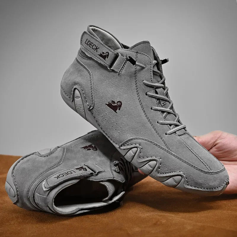 Leather Walking Shoes for Men 2025 New Casual Luxury Man Boots Outdoor High Top Sneakers Fashion Roman Footwear Motorcycle Boots