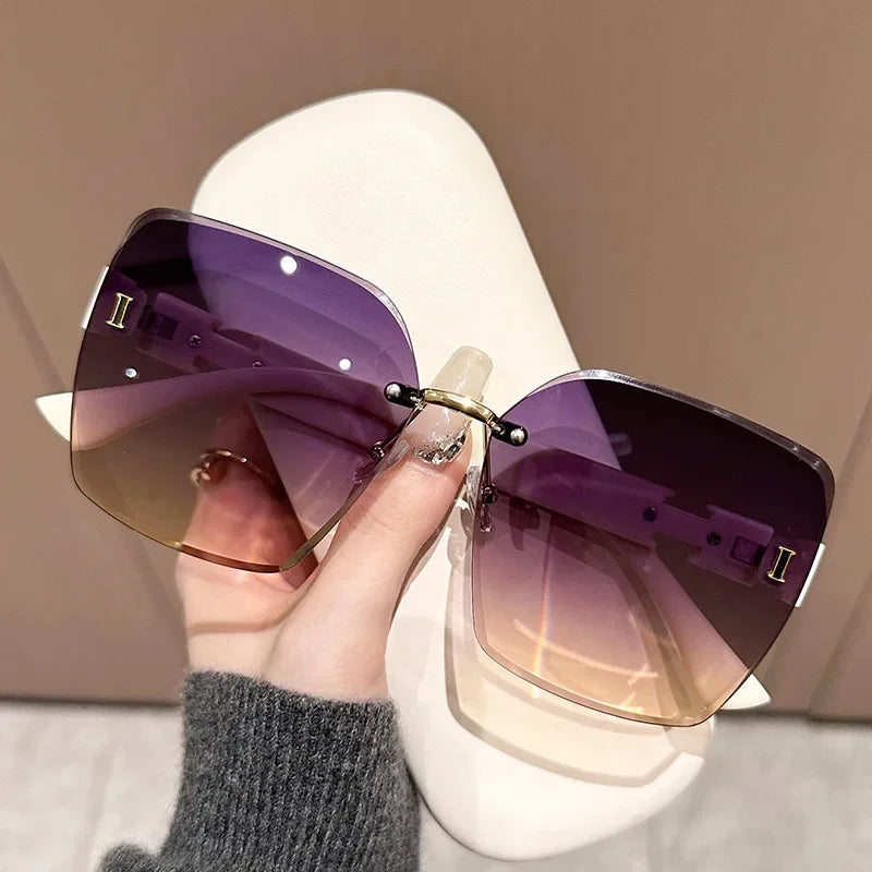 2025 New Women's Versatile Sunglasses with UV Protection, Large Frame Sunshade, Frameless Fashion Sunglasses for Women