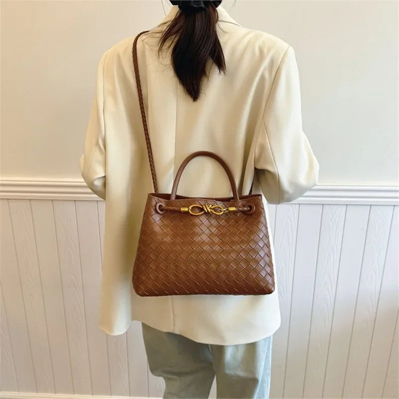 Women's Bag 2025: Fashionable, Casual and Elegant, Niche Woven Texture, Simple and Portable, Shoulder Crossbody Bag, Handbag