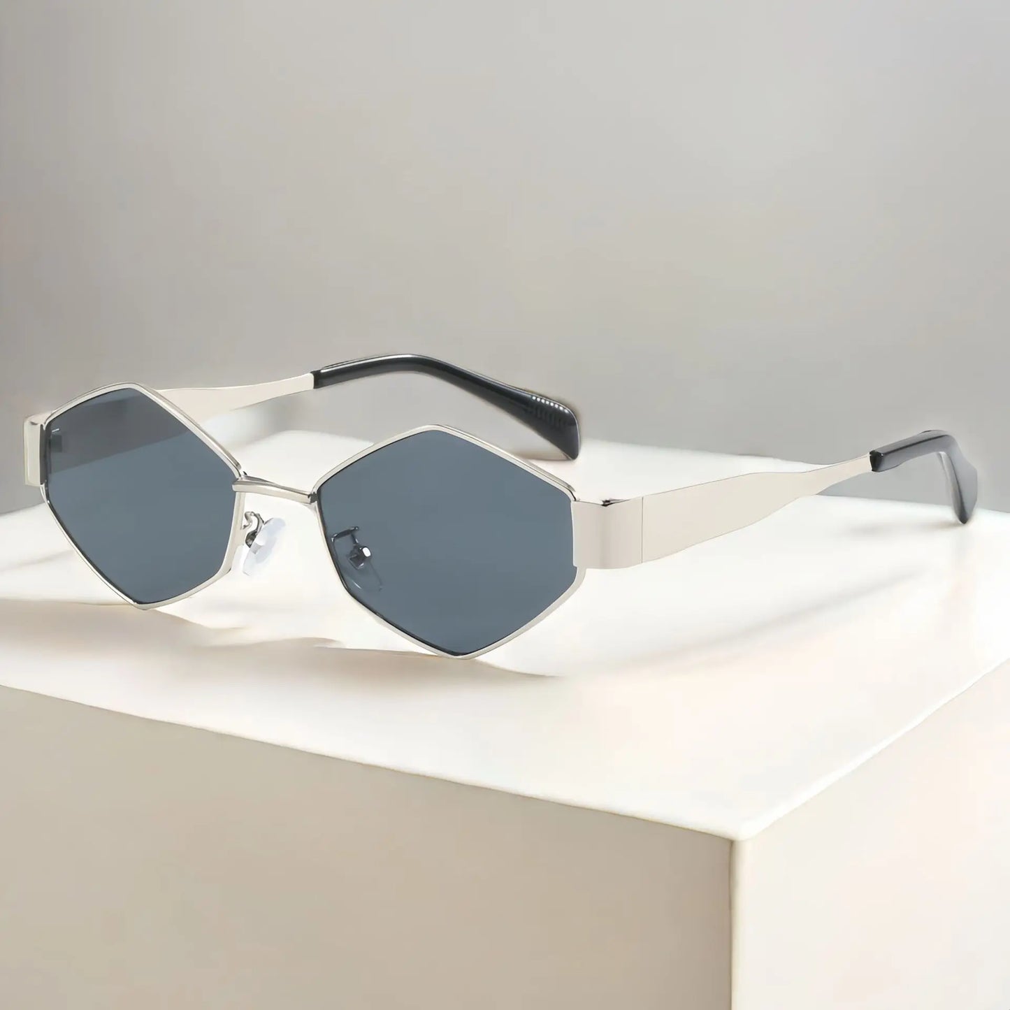 Vintage Special-Shaped Sunglasses Women Men Square Sun Glasses Female Retro Polygon Oculos De Sol for Male Eyeglass Eyewear