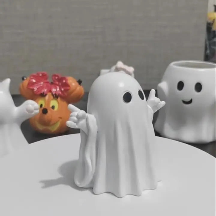 2025 Hot Selling Cute Ghost Pen Holder Home Study Office Desktop Multifunctional Funny Pen Holder Decoration Ornaments