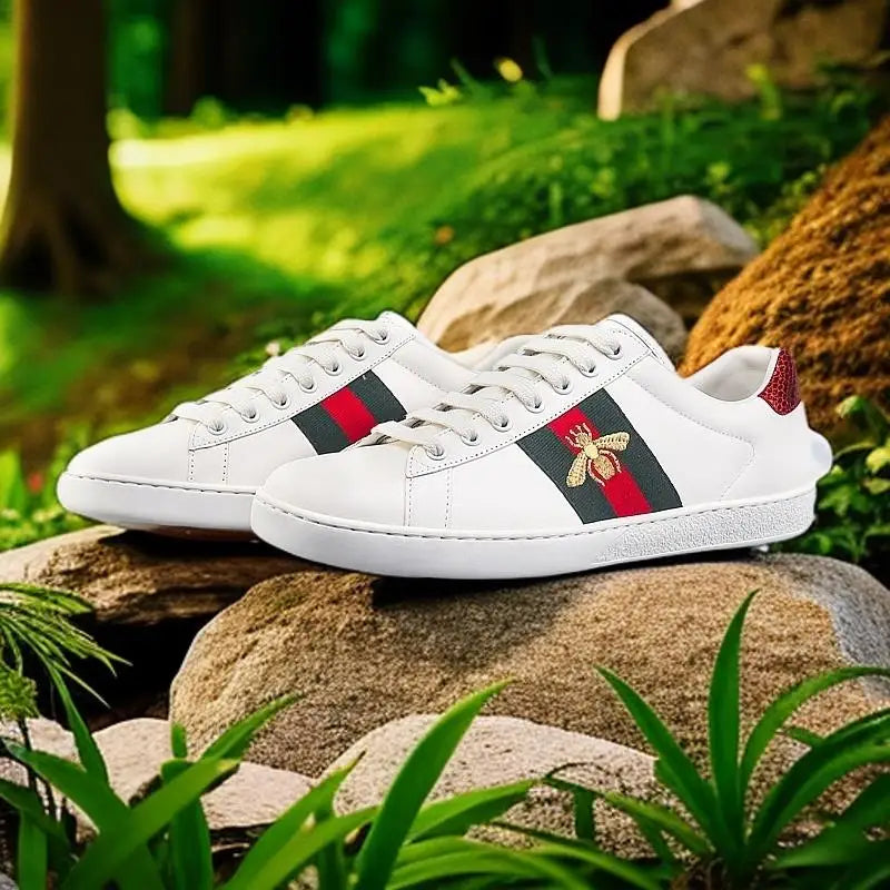 Man Walking Shoes Couple Footwear Thick Sole Brand Men Casual Shoes Fashion Sneakers Male Luxury Shoes Outdoor Sport Shoes