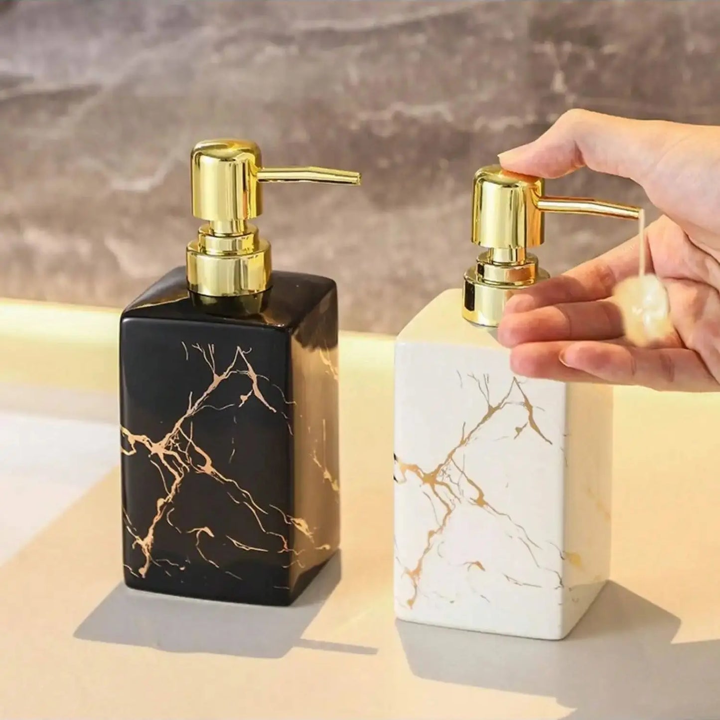1pc 350ml Ceramic European Creative Marble Texture Refillable Press Soap Dispenser Liquid Dispenser For Bathrooms,Home,Hotels