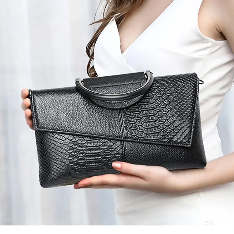 Women's Bag New Fashionable and High end Texture Single Shoulder Oblique Cross European and American Handheld Women's Bag