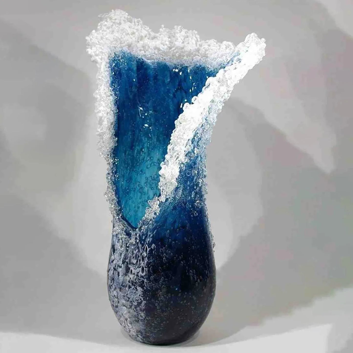 Sea Wave Vase, Wavy Vase Resin Blue Wavy Vase For Office Living Room Decorations Coffee Shop Decor
