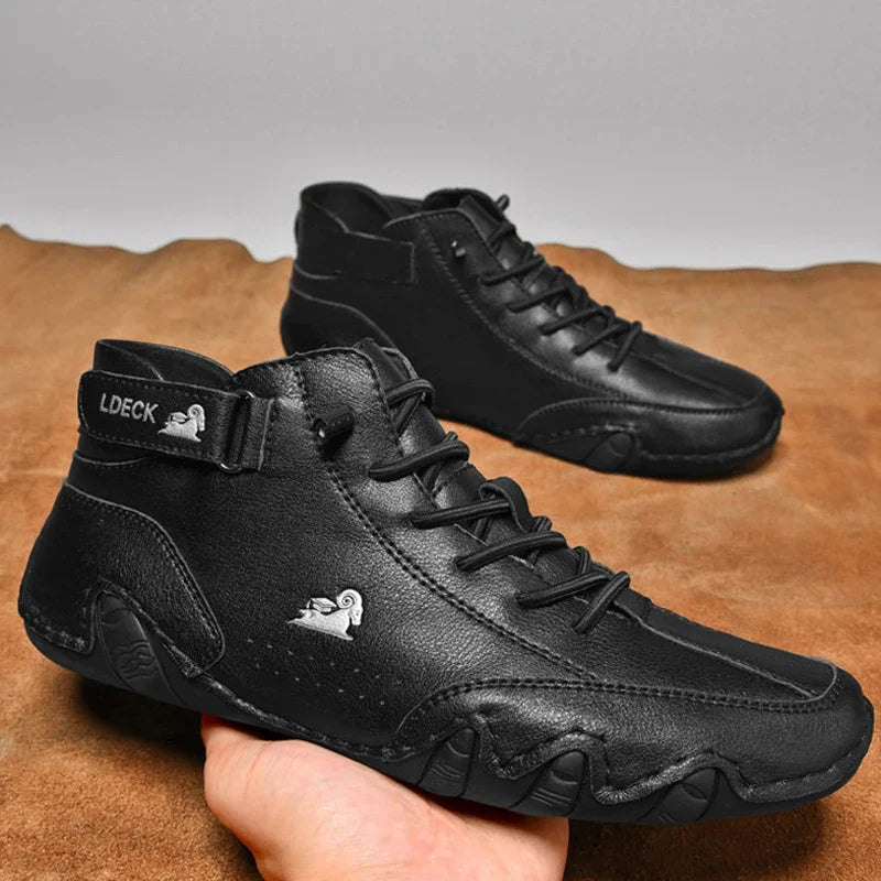 Leather Walking Shoes for Men 2025 New Casual Luxury Man Boots Outdoor High Top Sneakers Fashion Roman Footwear Motorcycle Boots