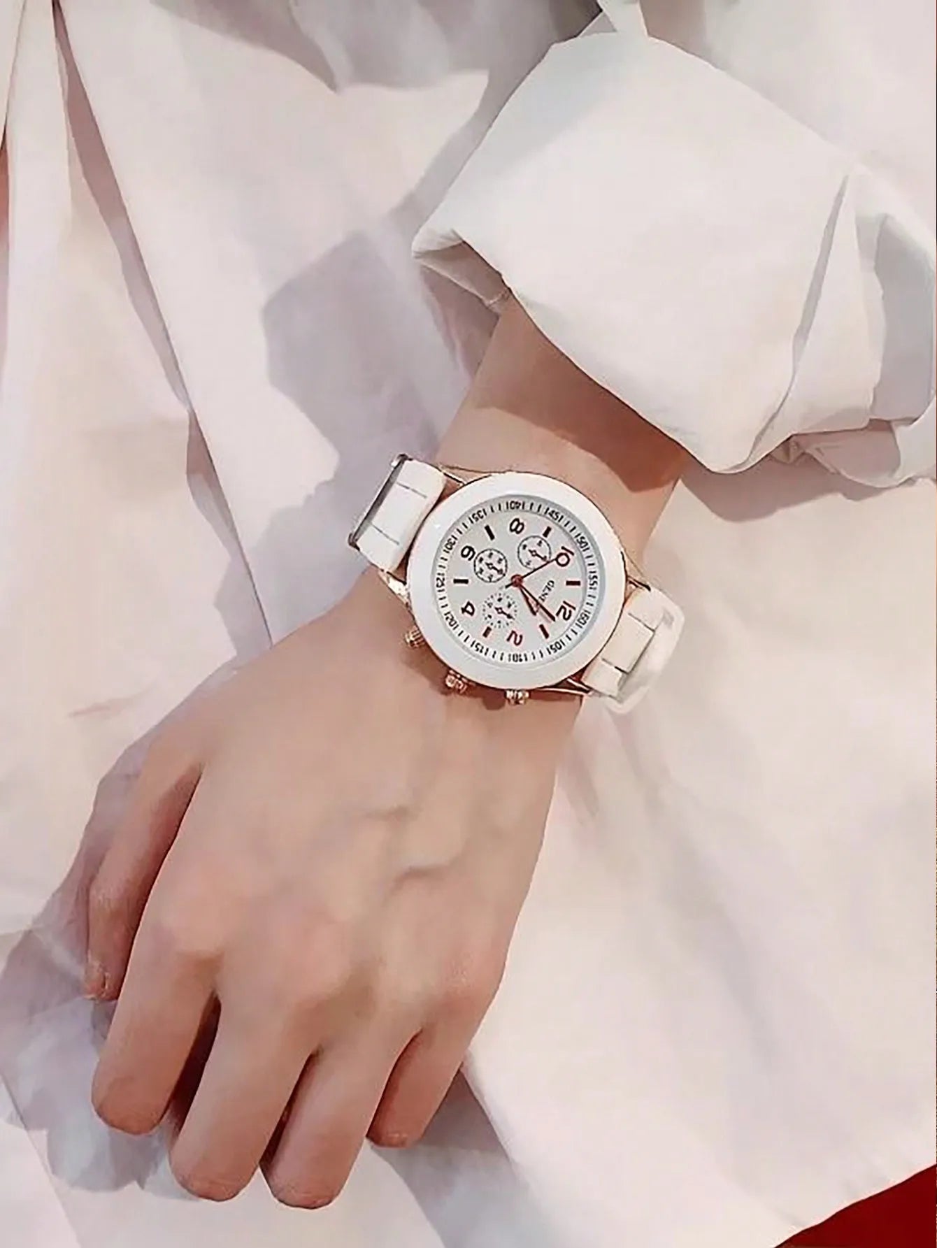 Women Watches New Fashion Luxury Brand Women's Watch Silicone Strap Quartz Wrist Watch for Female Relogio Feminino