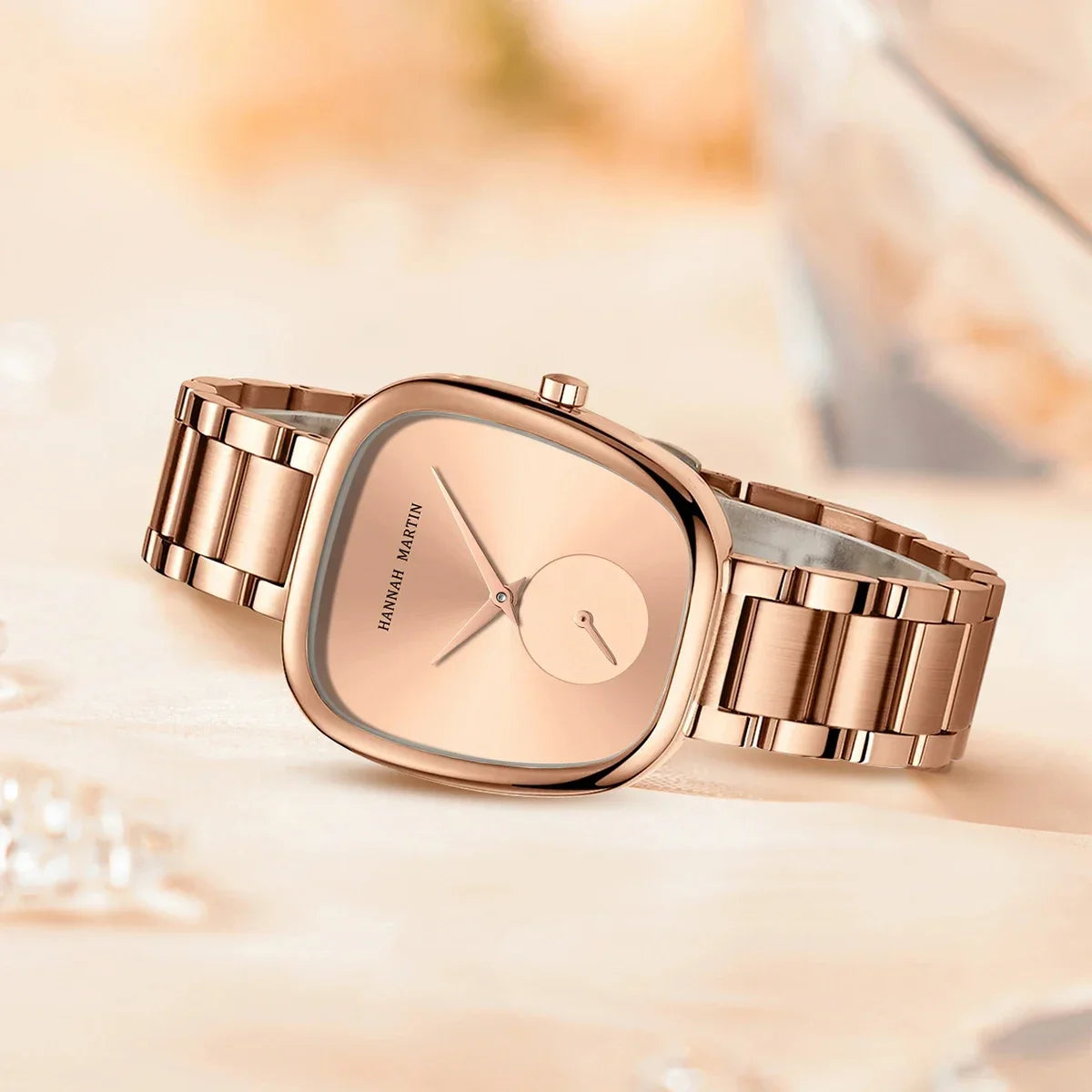 2025 New Women's Quartz Wristwatch 34mm Wine Barrel Rose Gold Black Stopwatch Fashionable Minimalist Style Oval Women's Watches
