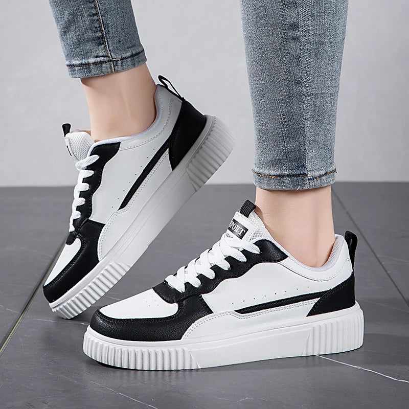 Women Casual Shoes Fashion Walking Flat Shoes Sneakers Black And White Female Footwear Sports Running Outdoor Walking Shoe