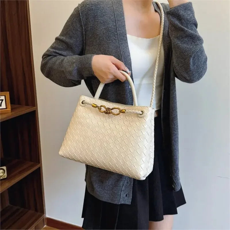 Women's Bag 2025: Fashionable, Casual and Elegant, Niche Woven Texture, Simple and Portable, Shoulder Crossbody Bag, Handbag