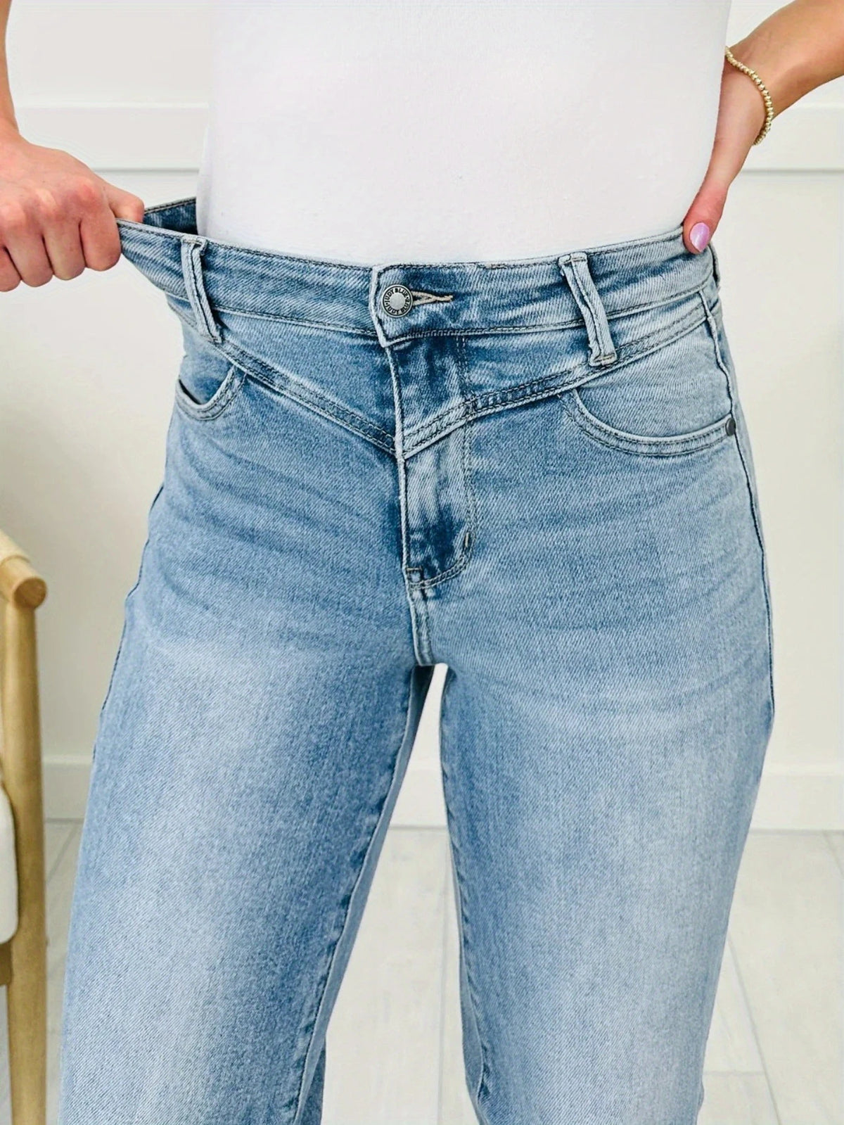 New women's large size straight loose blue jeans, elegant and casual jeans