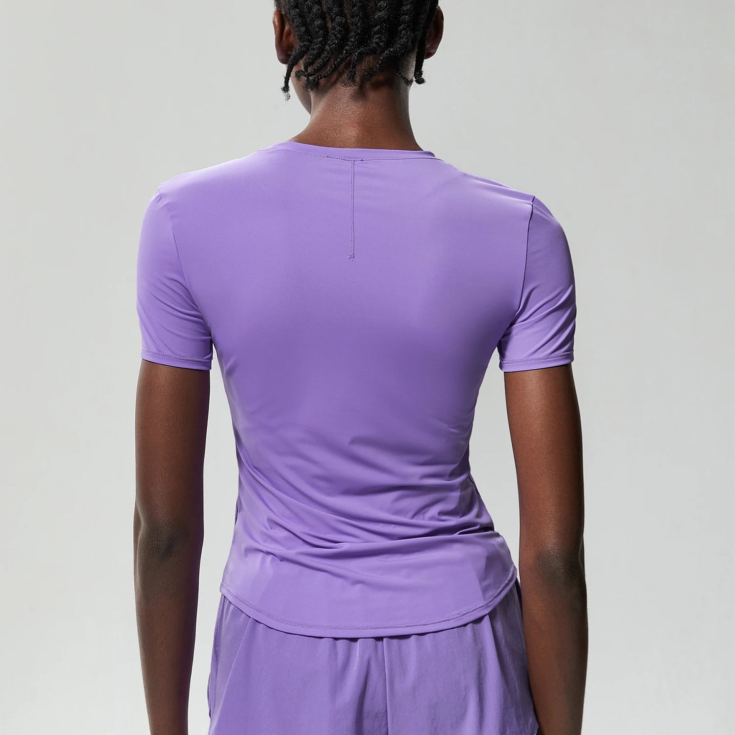 2025 Women's Yoga Tops Chic Solid Color Gym Short Sleeve T-Shirt Slim Fit Shirts Summer Streetwear Basic Crop Tops Gym Wear
