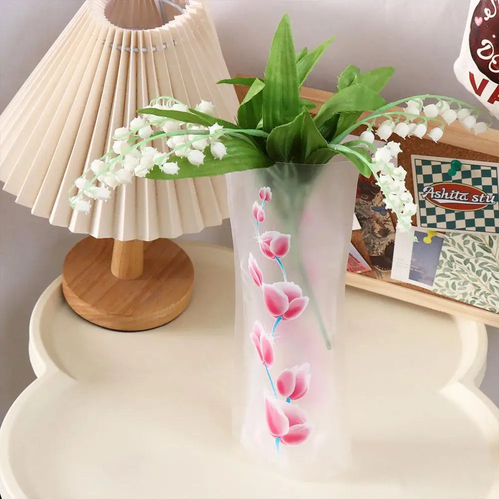 Durable Foldable PVC Folding Vase Easy to Store Cute Cartoon Flower Vase Reusable Simple Flower Vase Living Room