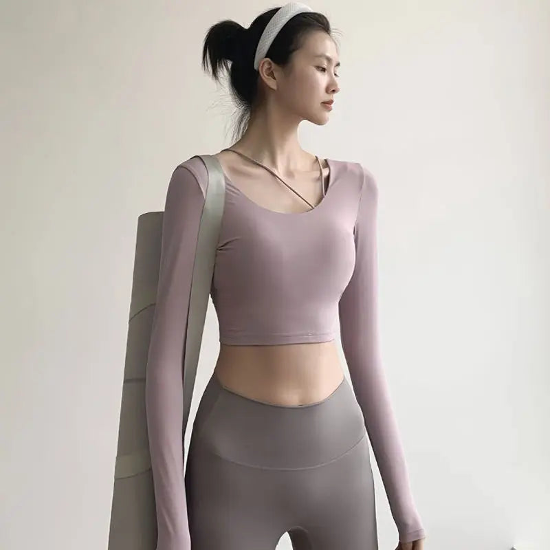 Yoga wear with chest pads long-sleeved T-shirt women's design beautiful back cutout short top