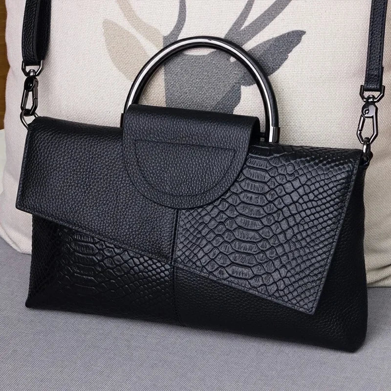 Women's Bag New Fashionable and High end Texture Single Shoulder Oblique Cross European and American Handheld Women's Bag