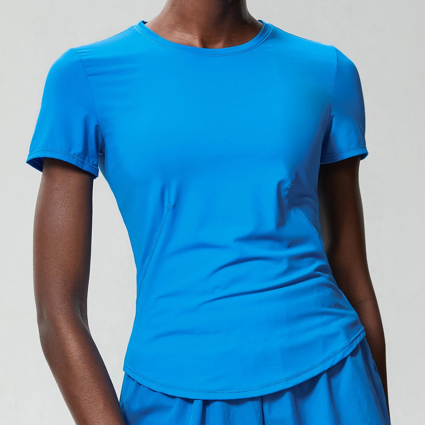 2025 Women's Yoga Tops Chic Solid Color Gym Short Sleeve T-Shirt Slim Fit Shirts Summer Streetwear Basic Crop Tops Gym Wear