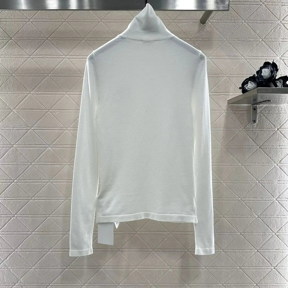 25 Autumn new high-neck long-sleeved T-shirt women's trendy, casual and slimming base layer top