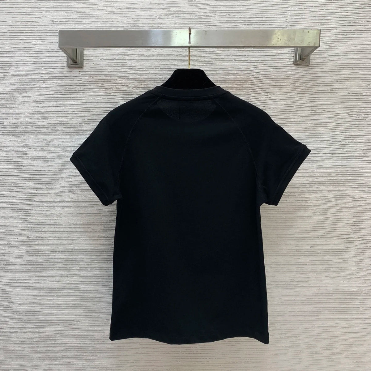 26 early spring new round neck short sleeved T-shirt for women's trendy casual slim fit top, high-end quality