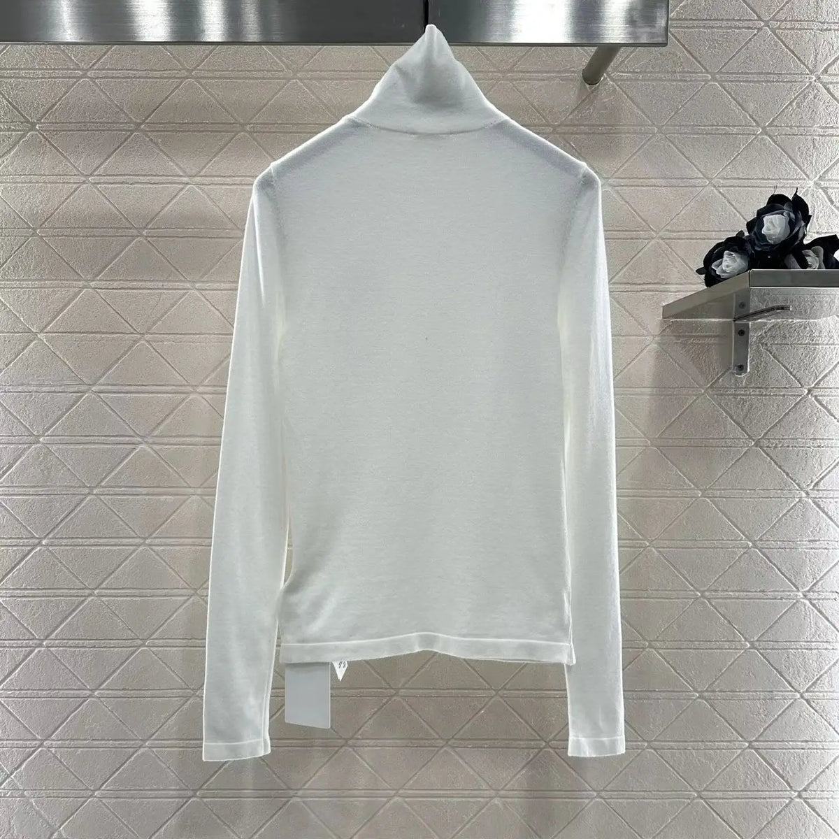 2025 Autumn/Winter New Product Women's Slim Fit High Neck Bottom Shirt Made of Elastic Silk Material 437