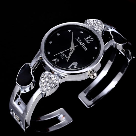 Women Vintage Heart Watch Design Quartz Fashion Silver Classic Crystal Stainless Steel Luxury Wristwatch Mujer Relogios Feminine