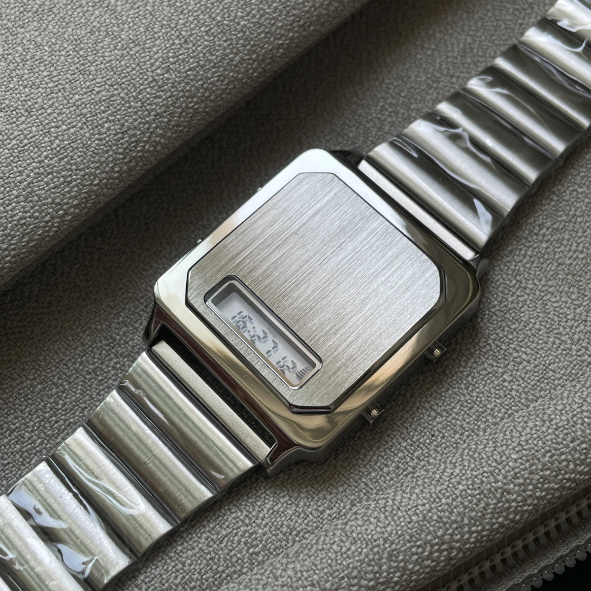 CILOA2025 new square electronic watch for men brand genuine simple high-end high-quality light luxury gift waterproof