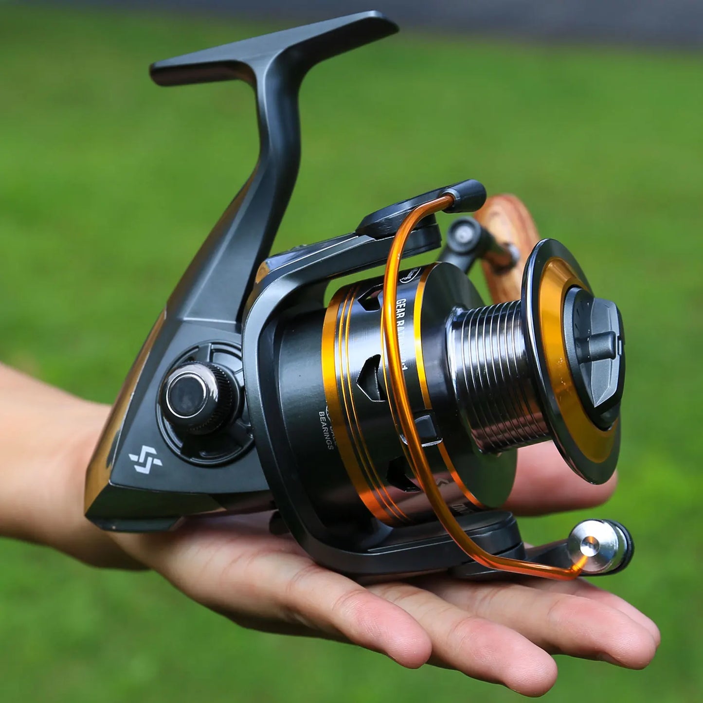 Sougayilang 4000/5000 Spinning Fishing Reel Aluminum Alloy Spool Max Drag 16kg 5.2:1 Gear Ratio Spinning Bass Freshwater Fishing