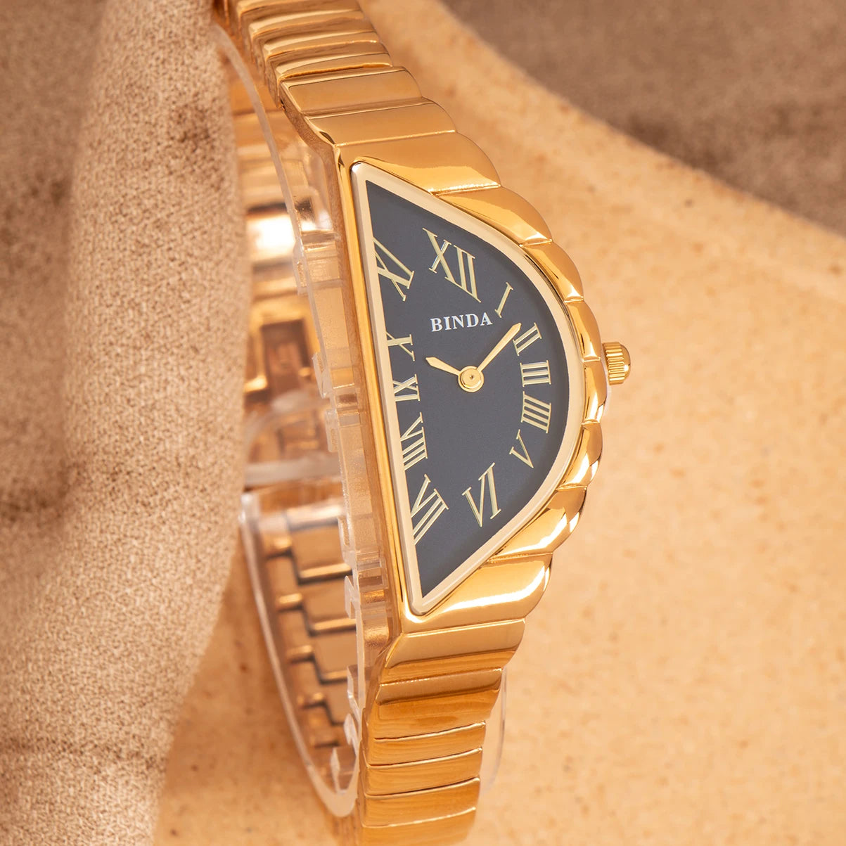 Binda Women’s Gold Case Quartz Watch – Curved White Dial, Half-Round Roman Index, 30M Water-Resistant, Elegant Gift Box Set