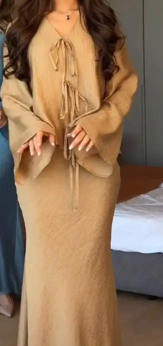 Women's Clothing 2025 New Style Fashionable Socialite Temperament Lace Up Top, Slimming and Hip Hugging Skirt Two-Piece Set