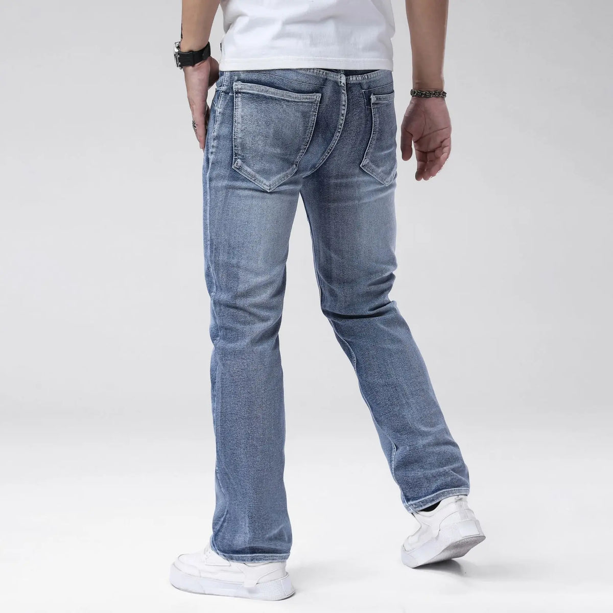 Men's Four Seasons Jeans Elastic Simple Denim Straight Leg Pants Light Blue Slim Fit Men's Pants