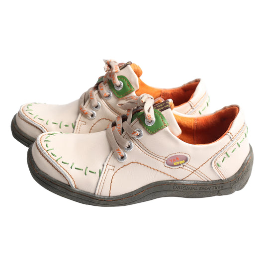 TMA EYES Women's Hand-Stitched Leather Sneakers Lightweight Flat Design Shoes For Women For Autumn Seasons