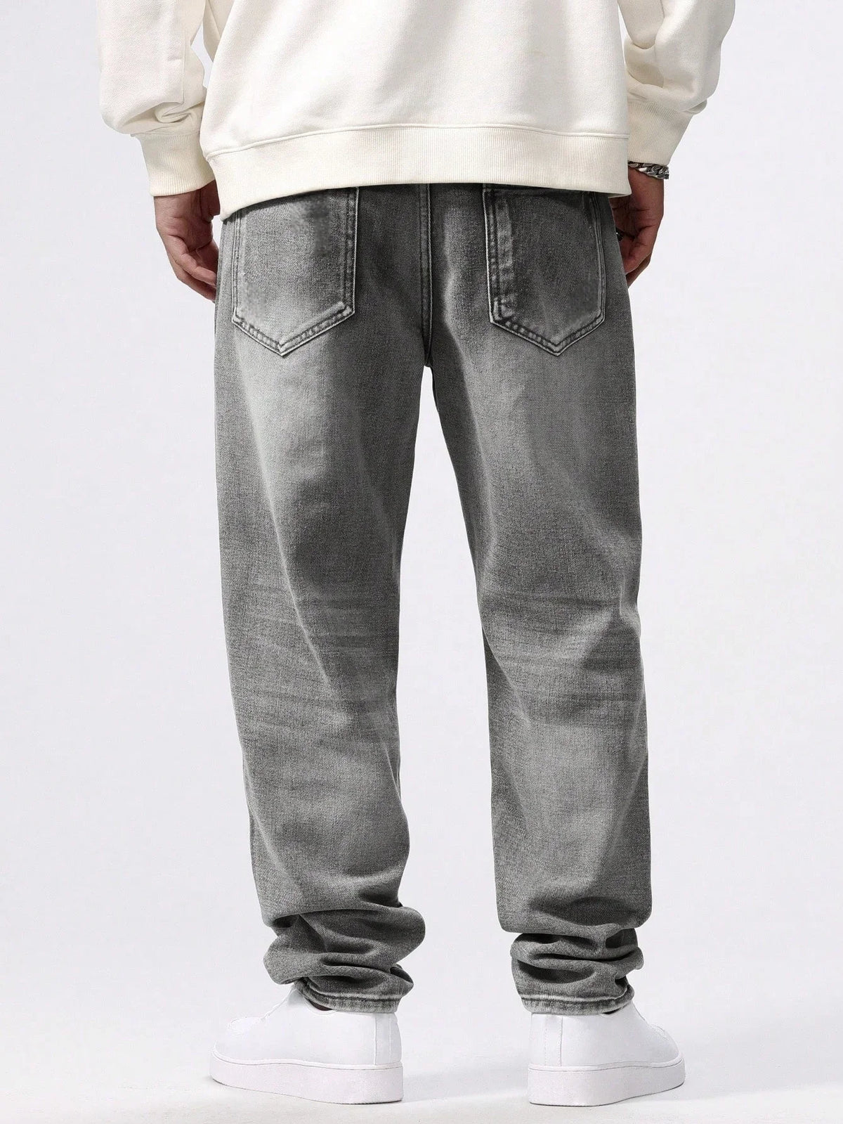 Men's Straight-leg Skinny Grey Jeans American street style is a minimalist design that is suitable for everyday wear