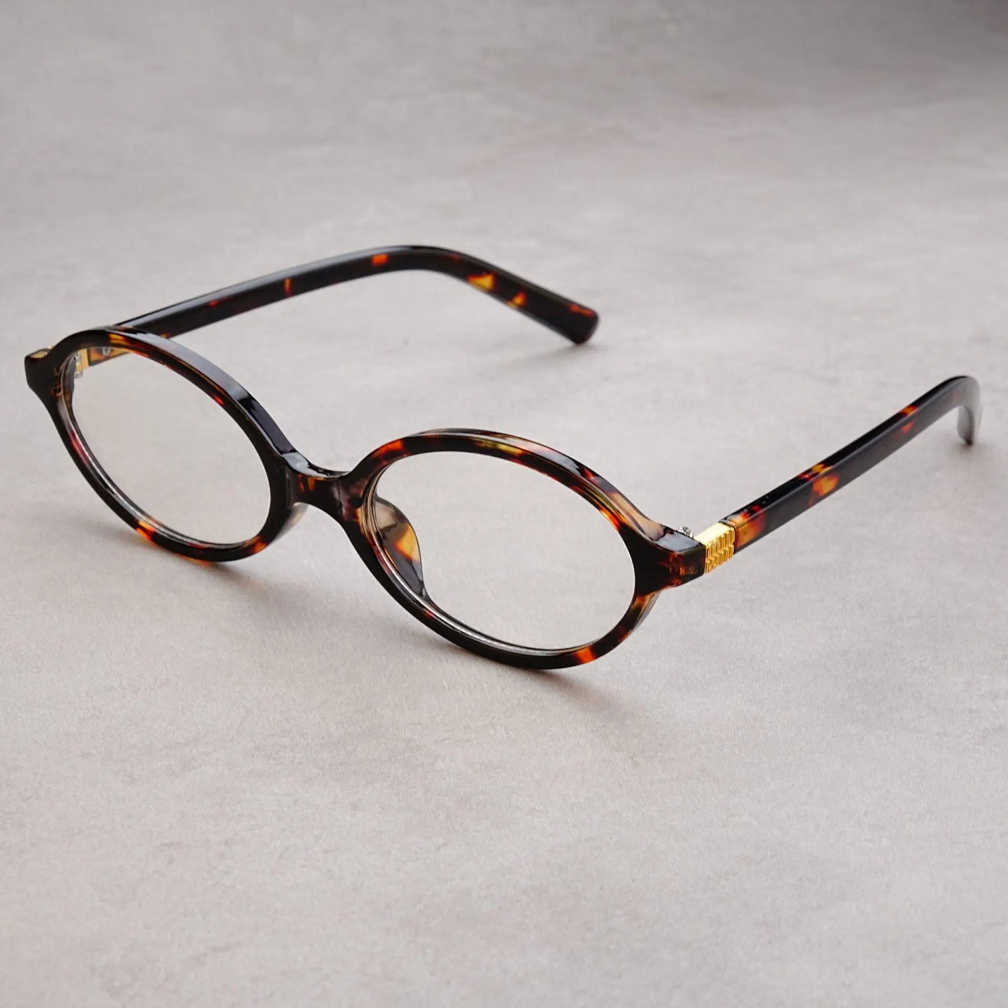 New Oval sunglasses For women Fashion Brand Black Small Frame Sun Glasses Female Retro Clear Lenses Eyewear Lady Trendy UV400