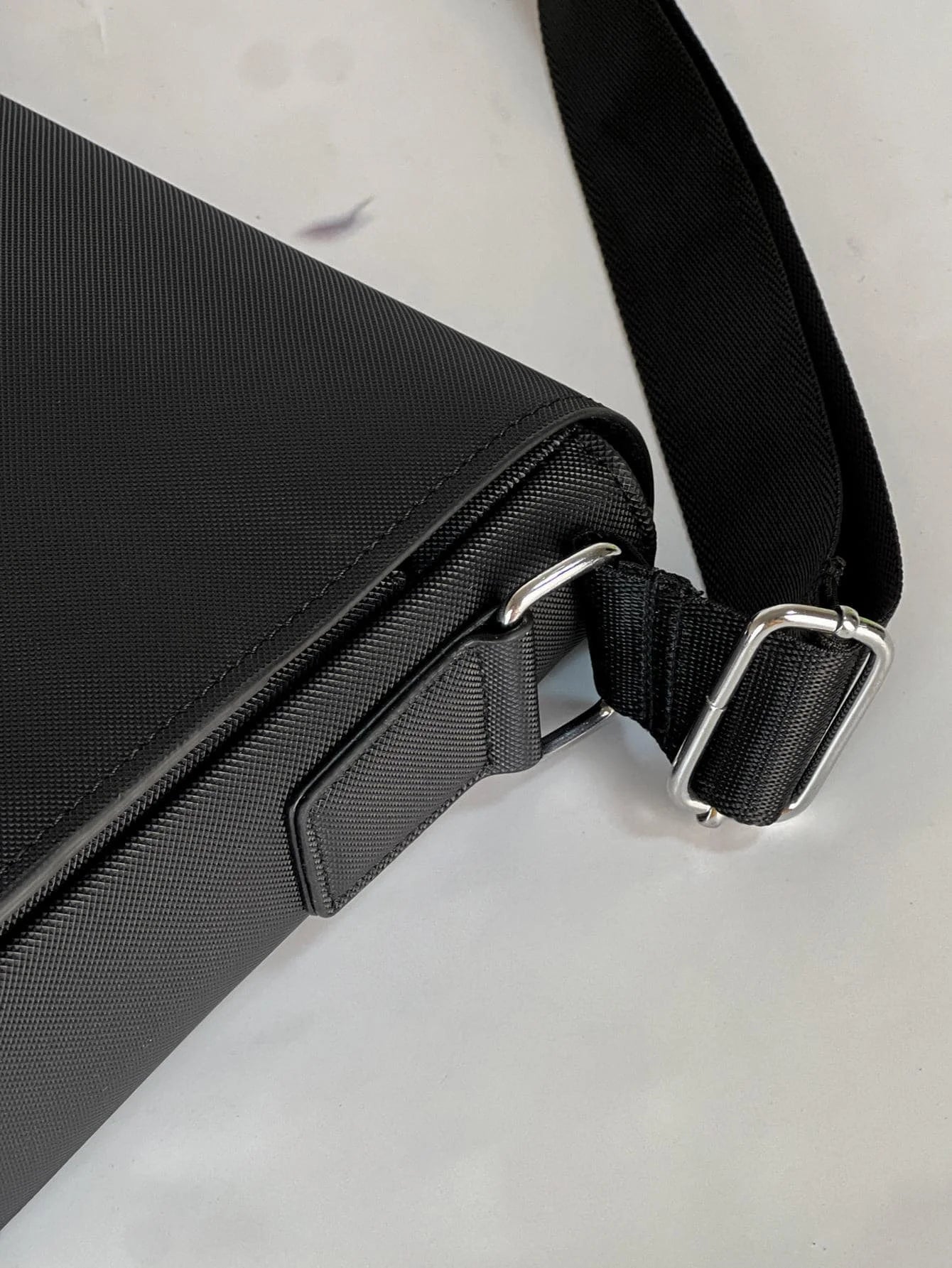 Simple Casual Flap Crossbody Bag Business Work Commuter Portable Shoulder Bag Messenger Bag Travel Travel Lightweight Large Capa