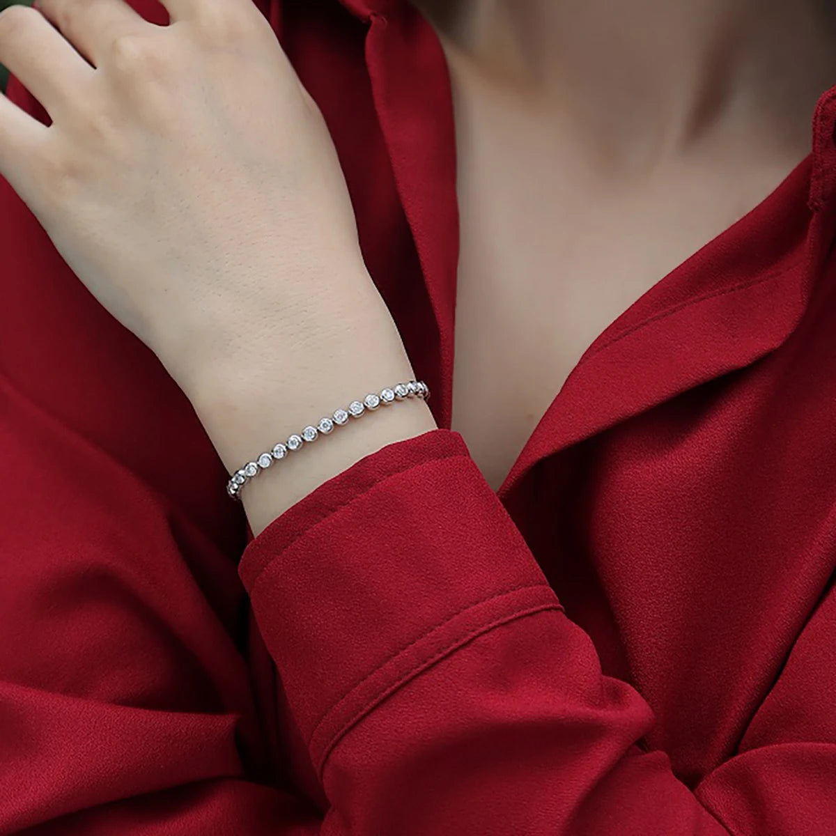 JIUZUAN Moissanite Tennis Bracelet 925 Sterling Silver 18K Gold Plated Classic Round Bezel Set Design Gift for Anniversary