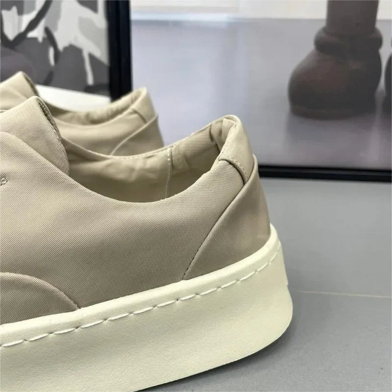 Men's Shoes 2025 New Solid color Fashion Casual Shoes Flat bottom Breathable Walking Shoes Comfortable Loafers Platform Sneakers