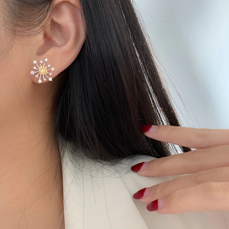 KUGG 100% 18K White Gold Earrings Romantic Elegant Style Real Natural Yellow Diamond Stud Earrings for Women High Party Jewelry