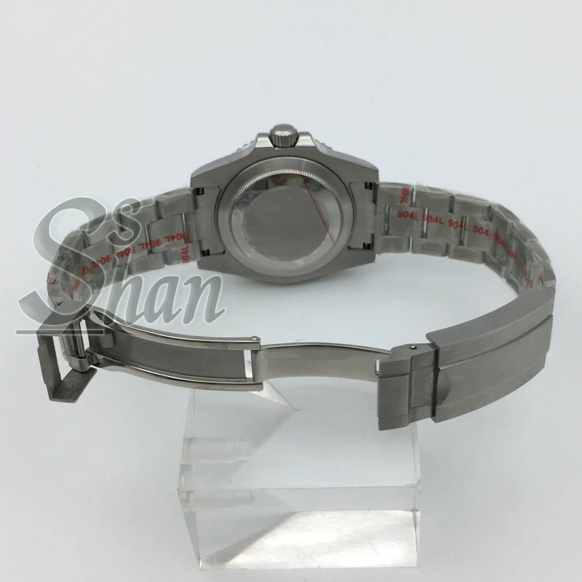 Customized logo luxury 40mm NH34 GMT mechanical watch ceramic bezel sapphire glass green luminous dial water-resistant to 10ATM